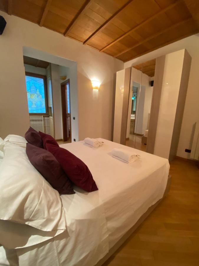 Sweet Home Laurina Roma Exterior foto